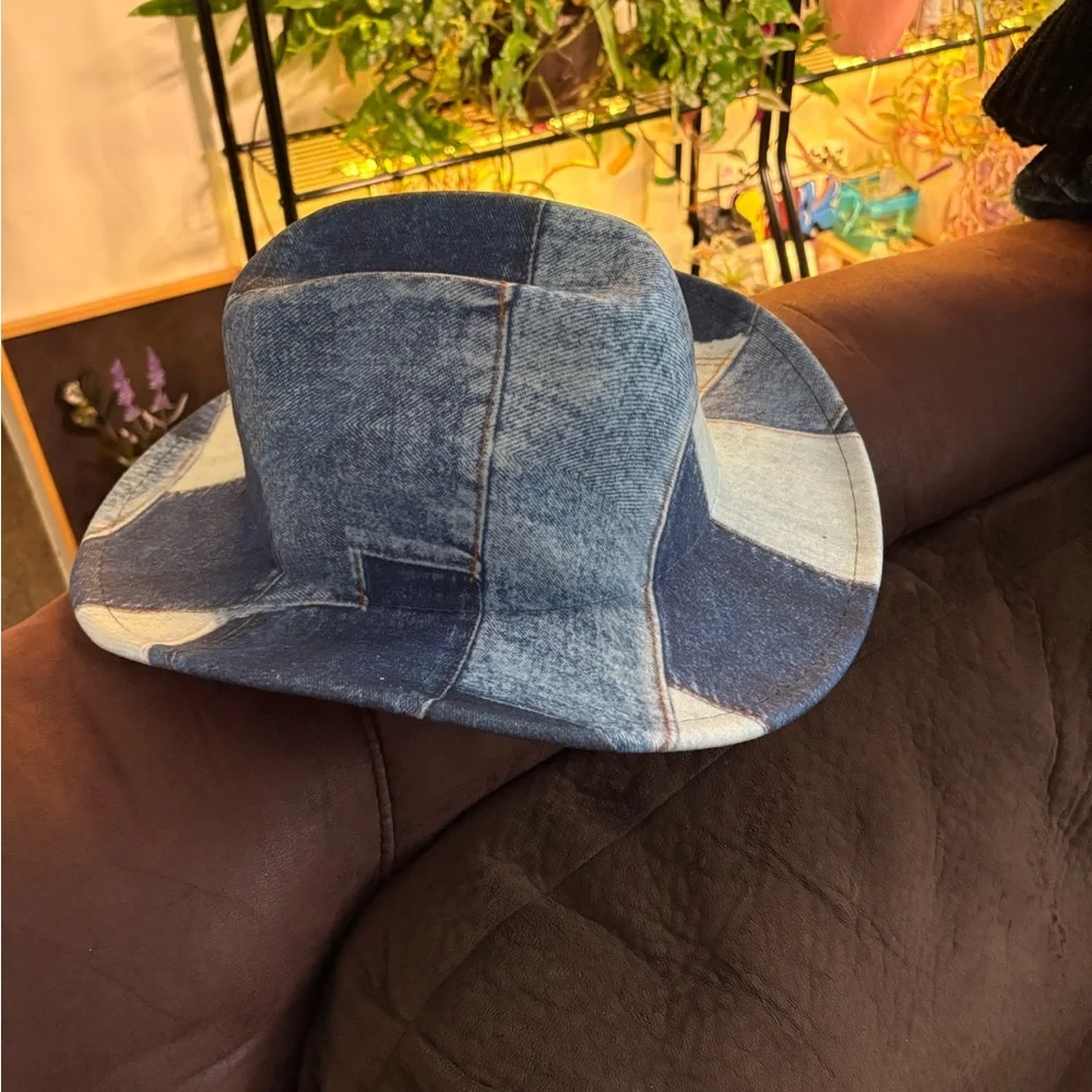 🆕Blue Patchwork Denim Cowgirl Hat. OS. NWT. - Picture 4 of 9